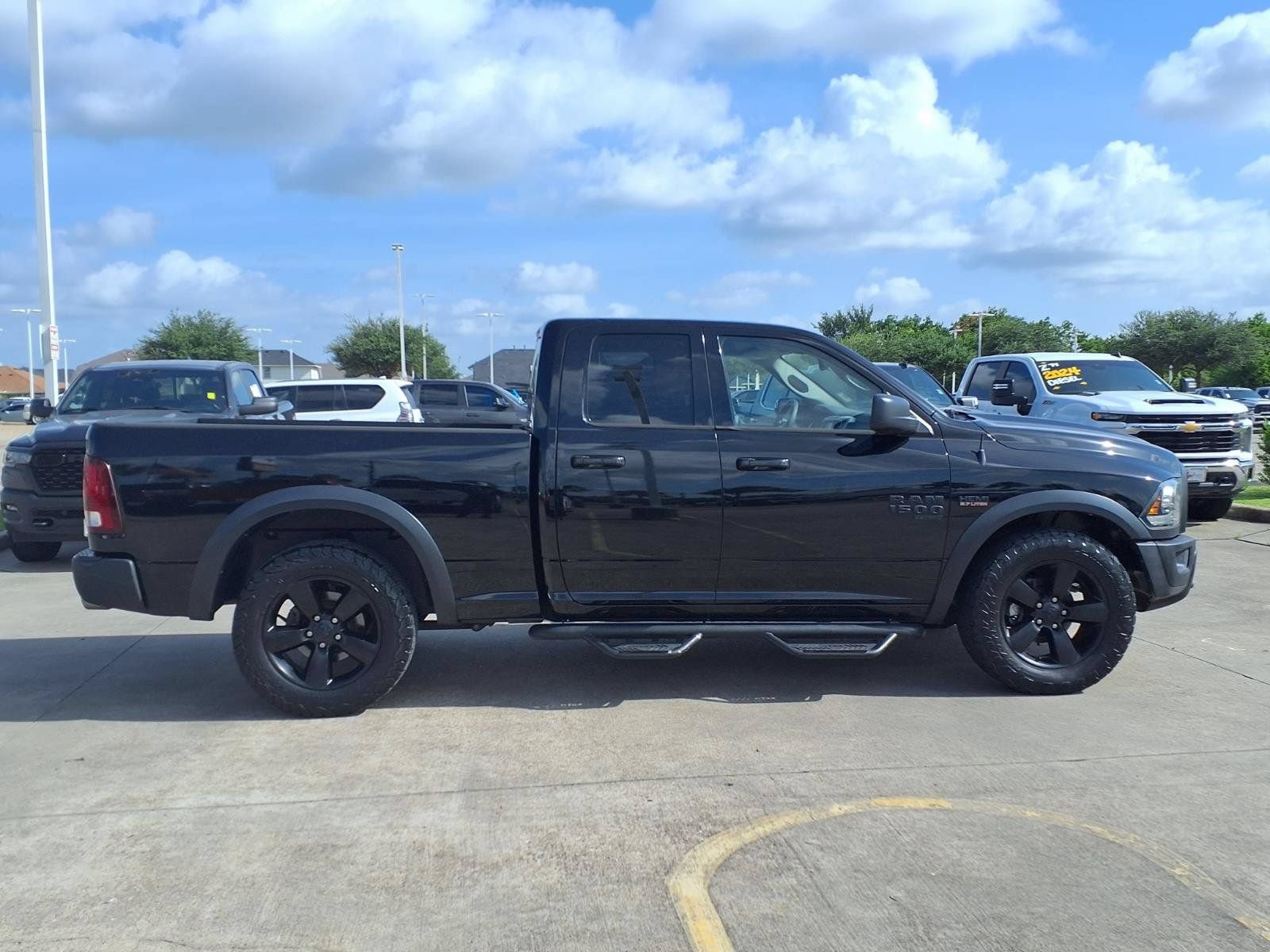 Used 2019 RAM 1500 Warlock RWD image 4