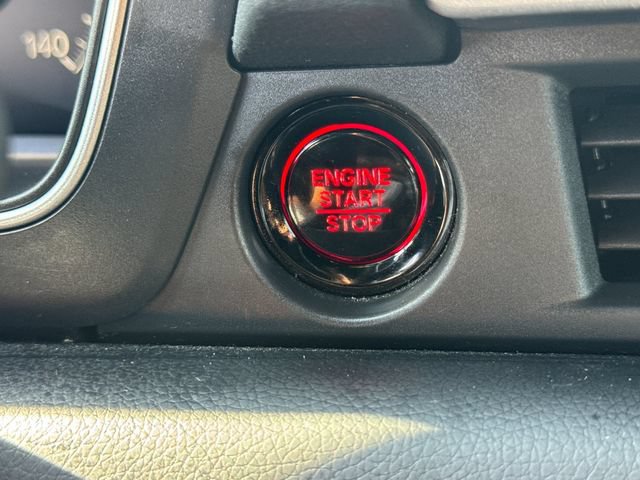 Used 2025 Honda Pilot Sport image 24