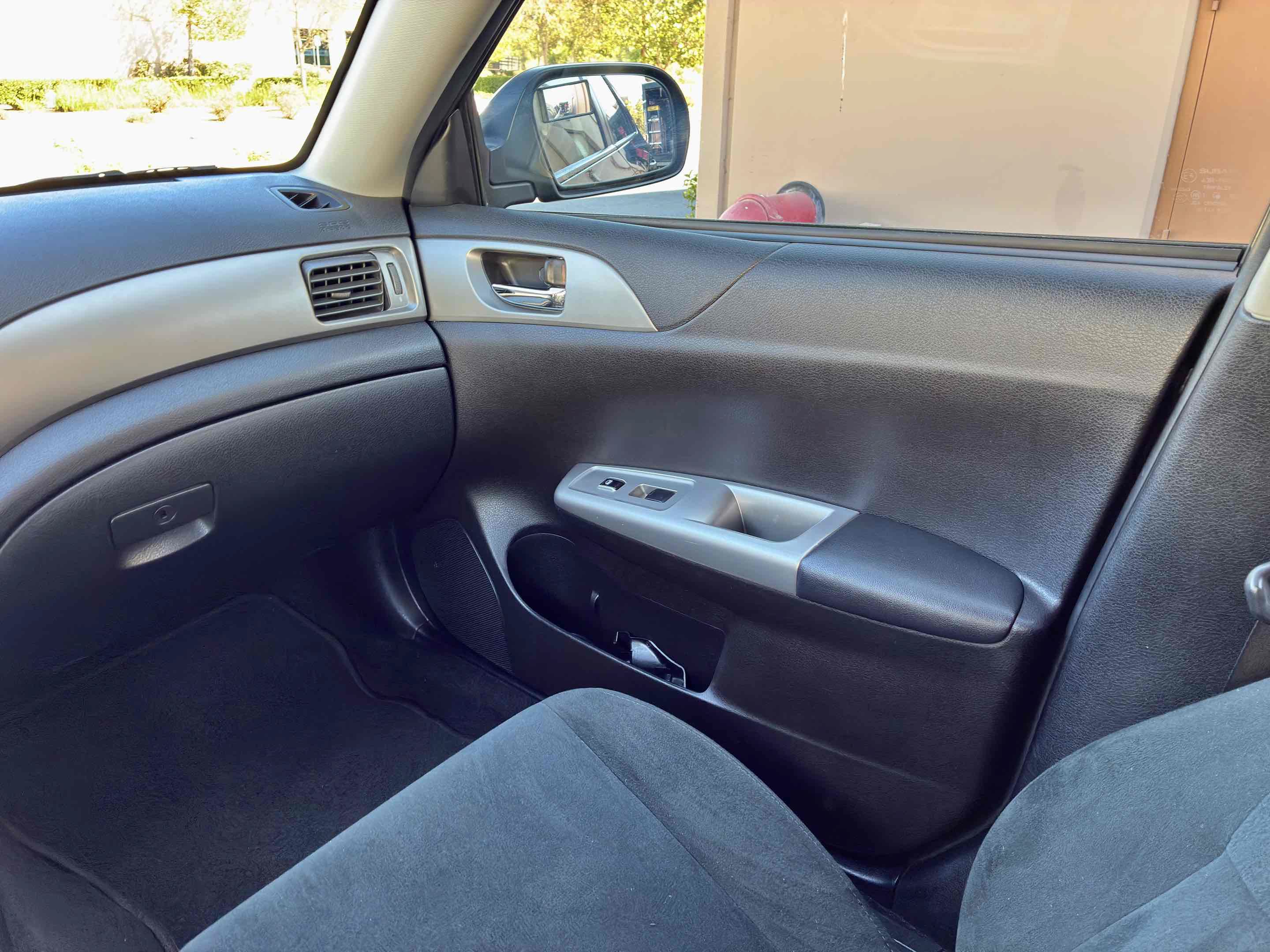 Used 2009 Subaru Impreza 2.5i AWD/4WD image 18