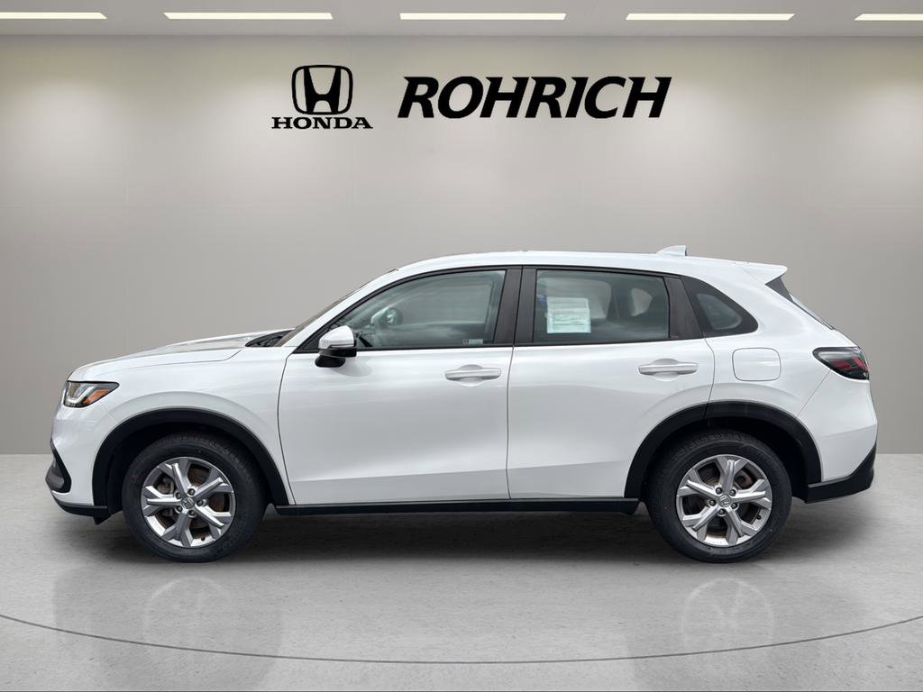 Used 2023 Honda HR-V LX image 8