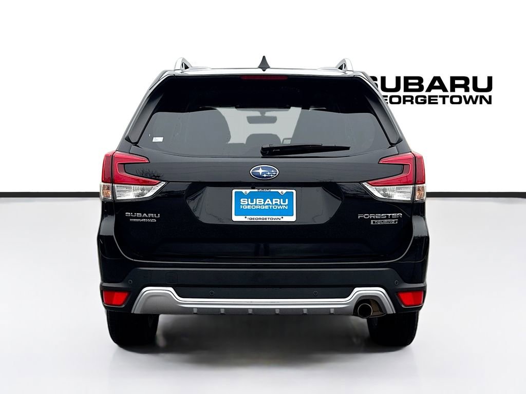 Used 2024 Subaru Forester Touring image 6