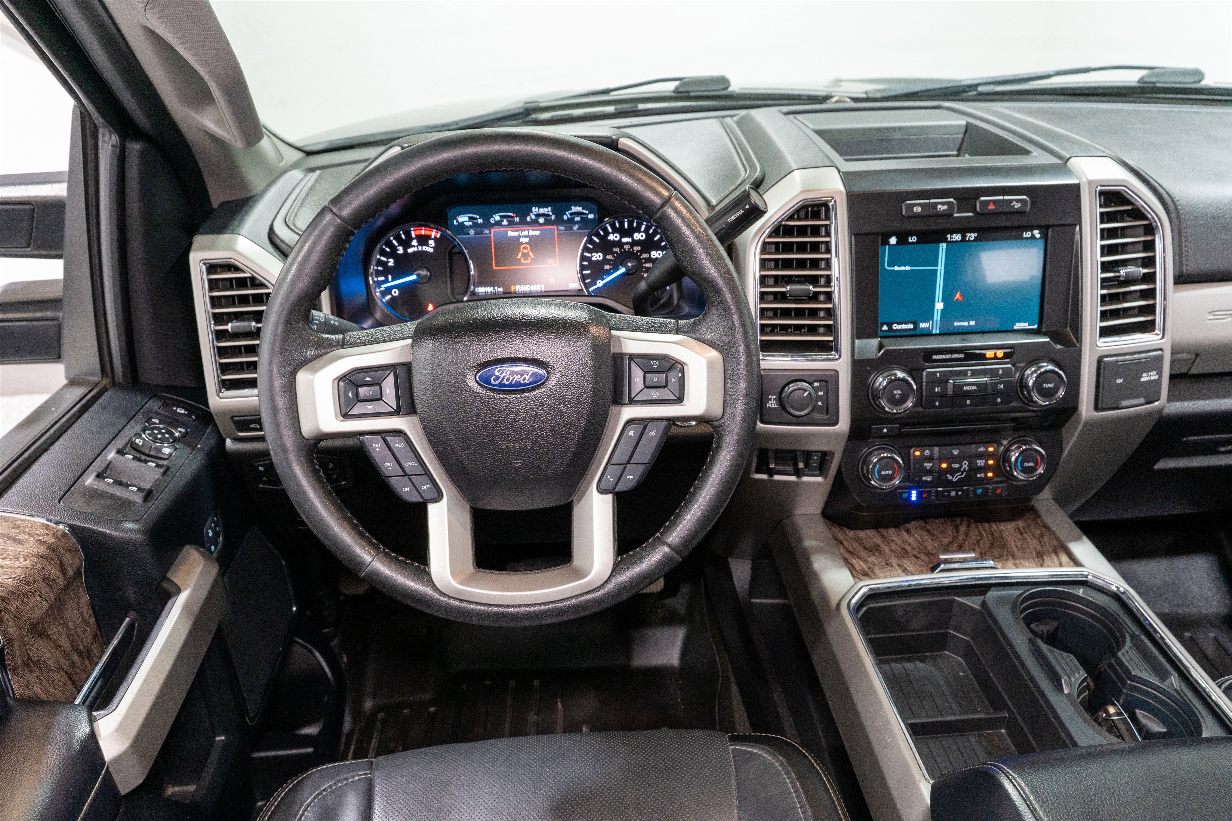 Used 2017 Ford F250 Lariat w/ Lariat Ultimate Package AWD/4WD image 12