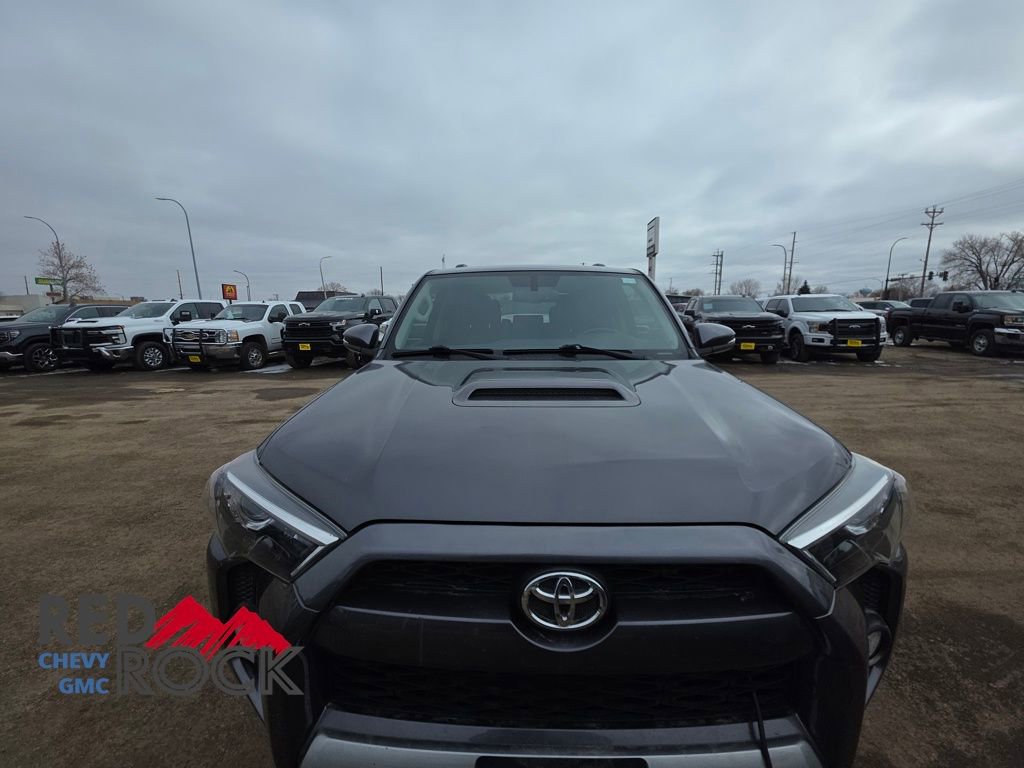 Used 2019 Toyota 4Runner TRD Off-Road Premium image 3