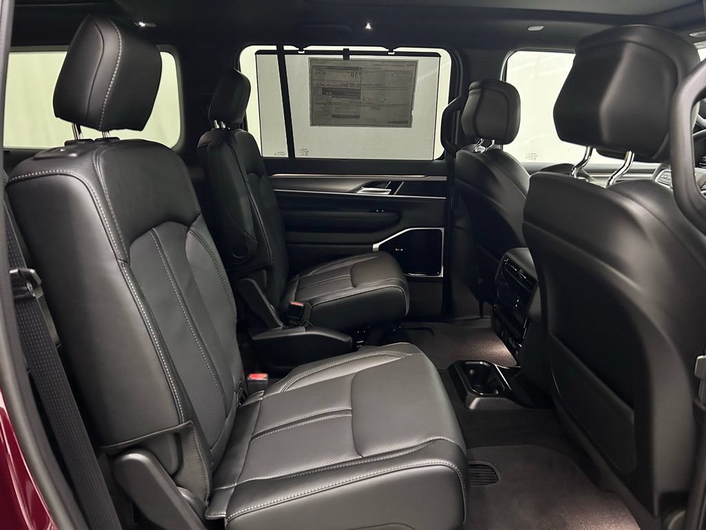 New 2026 Jeep Grand Wagoneer L Limited AWD/4WD image 18