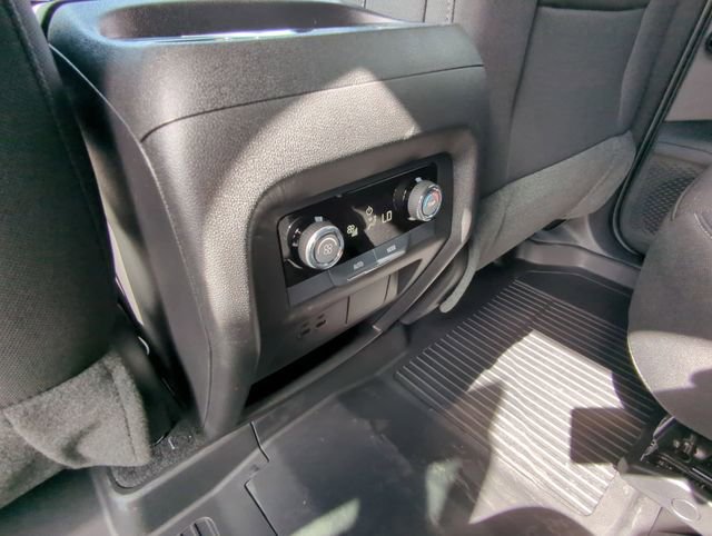 New 2026 Chevrolet Traverse LT w/ LPO, Floor Liner Package image 21