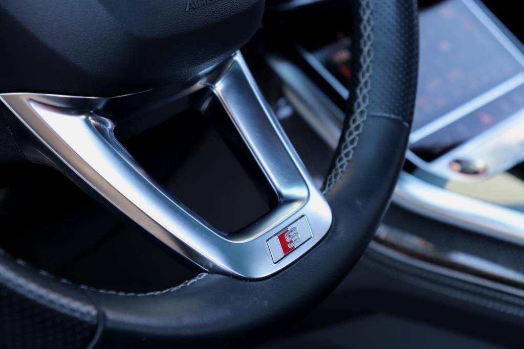 Used 2023 Audi SQ8 Prestige image 49