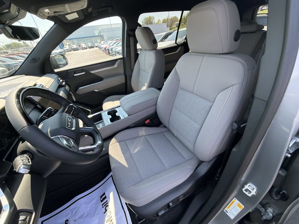New 2026 GMC Acadia Elevation w/ Super Cruise Package FWD image 17