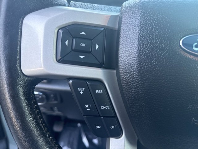 Used 2017 Ford F350 Lariat image 22