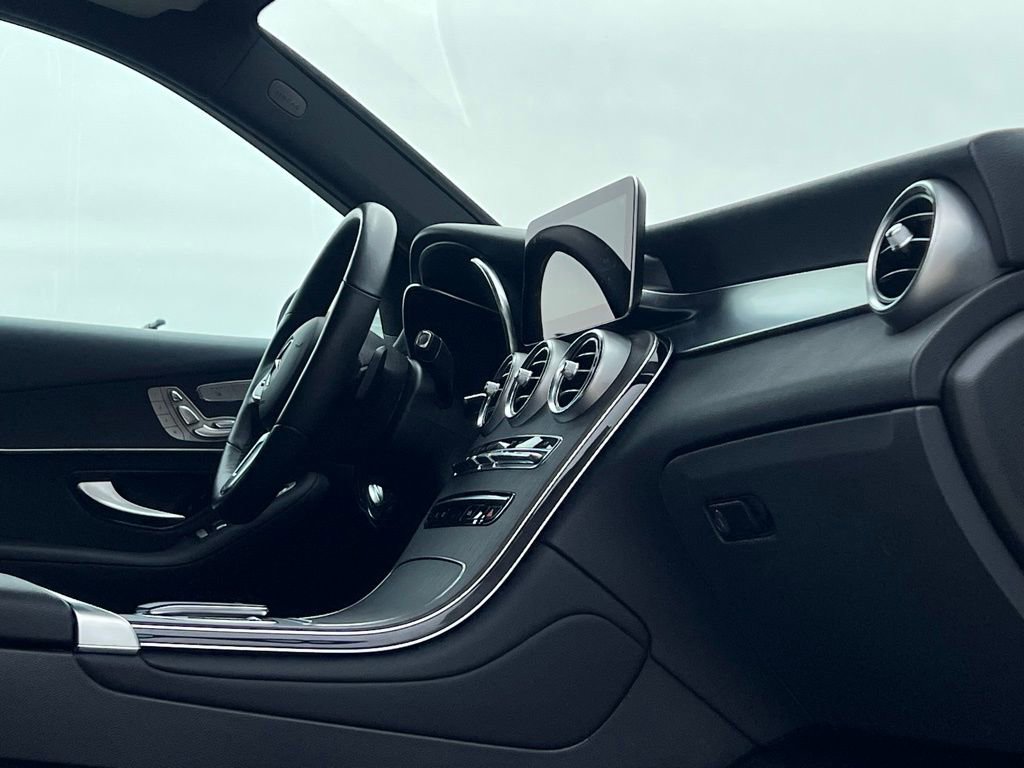 Certified 2022 Mercedes-Benz GLC 300 4MATIC image 19