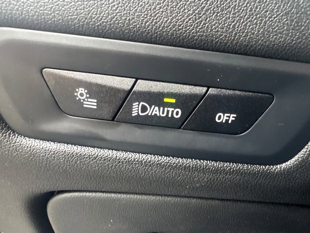 Used 2024 BMW X5 xDrive40i w/ Parking Assistance Package image 31