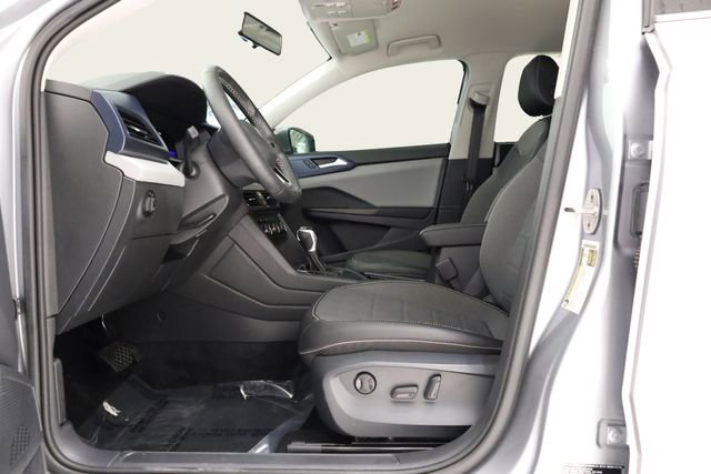 Used 2022 Volkswagen Taos SE image 13