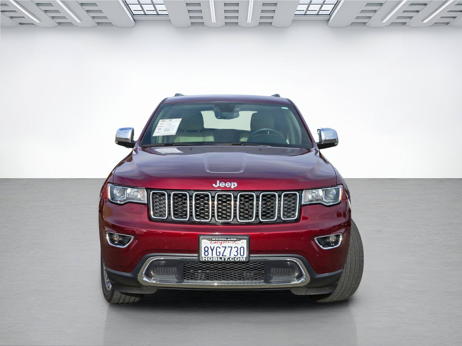 Used 2019 Jeep Grand Cherokee Limited AWD/4WD image 2