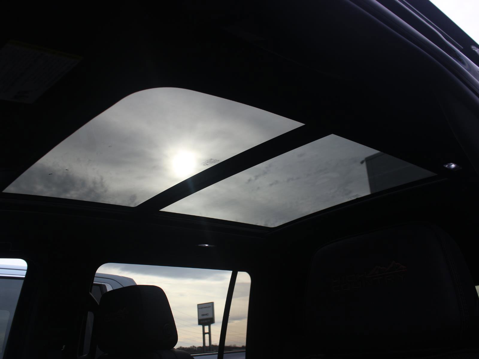 New 2026 Chevrolet Suburban High Country w/ Sun And Tow Package image 17