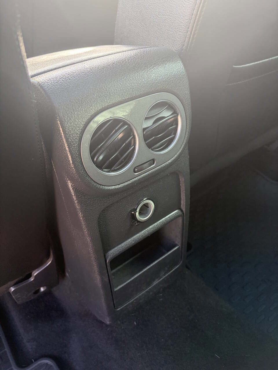 Used 2013 Volkswagen Tiguan S AWD/4WD image 19