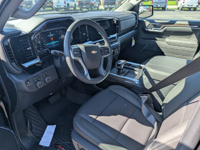 New 2026 Chevrolet Silverado 1500 LT AWD/4WD image 9