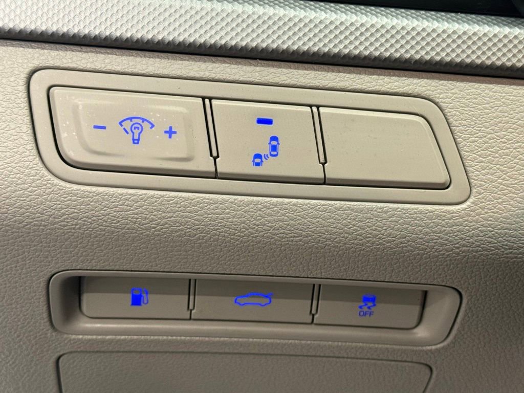 Used 2018 Hyundai Sonata ECO image 17