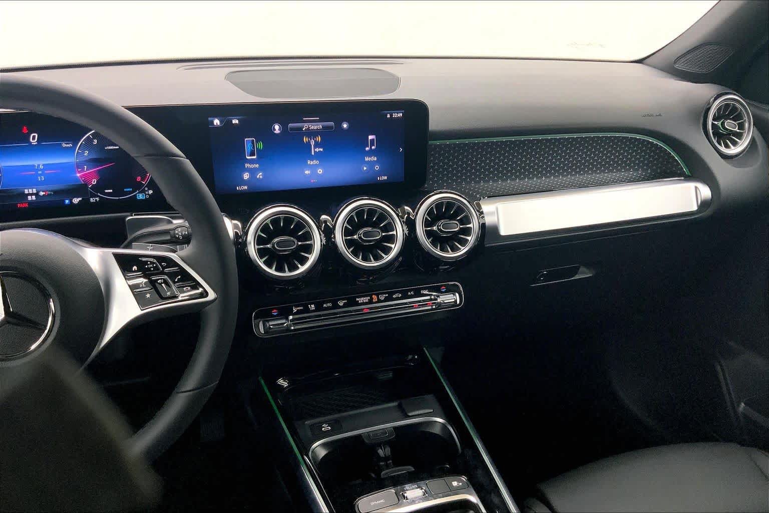 New 2026 Mercedes-Benz GLB 250 image 26