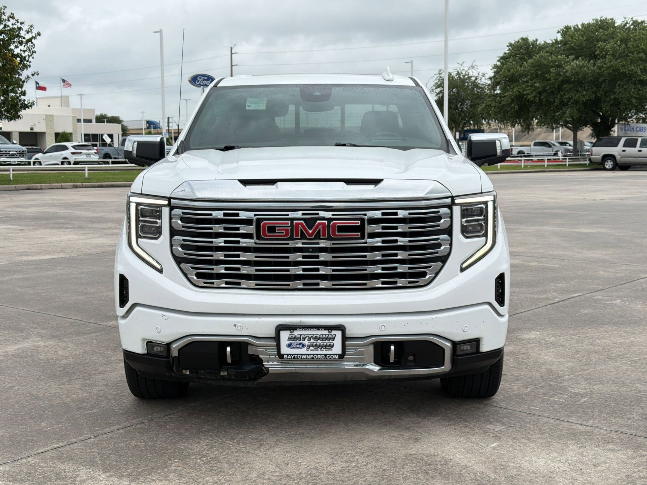 Used 2022 GMC Sierra 1500 Denali w/ Denali Reserve Package AWD/4WD image 6