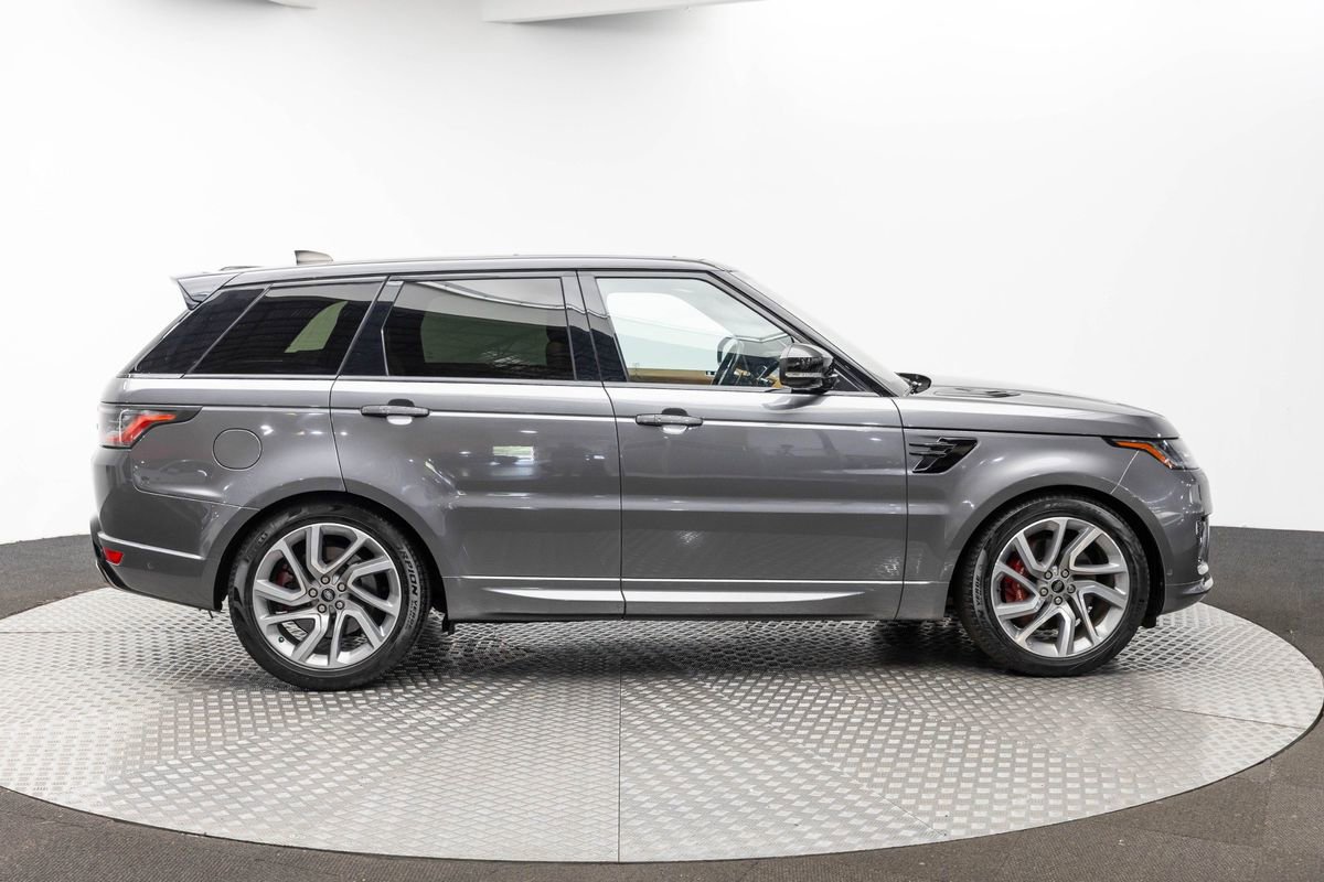 Used 2018 Land Rover Range Rover Sport HSE Dynamic AWD/4WD image 9