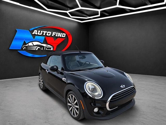 Used 2018 MINI Cooper Convertible FWD image 2