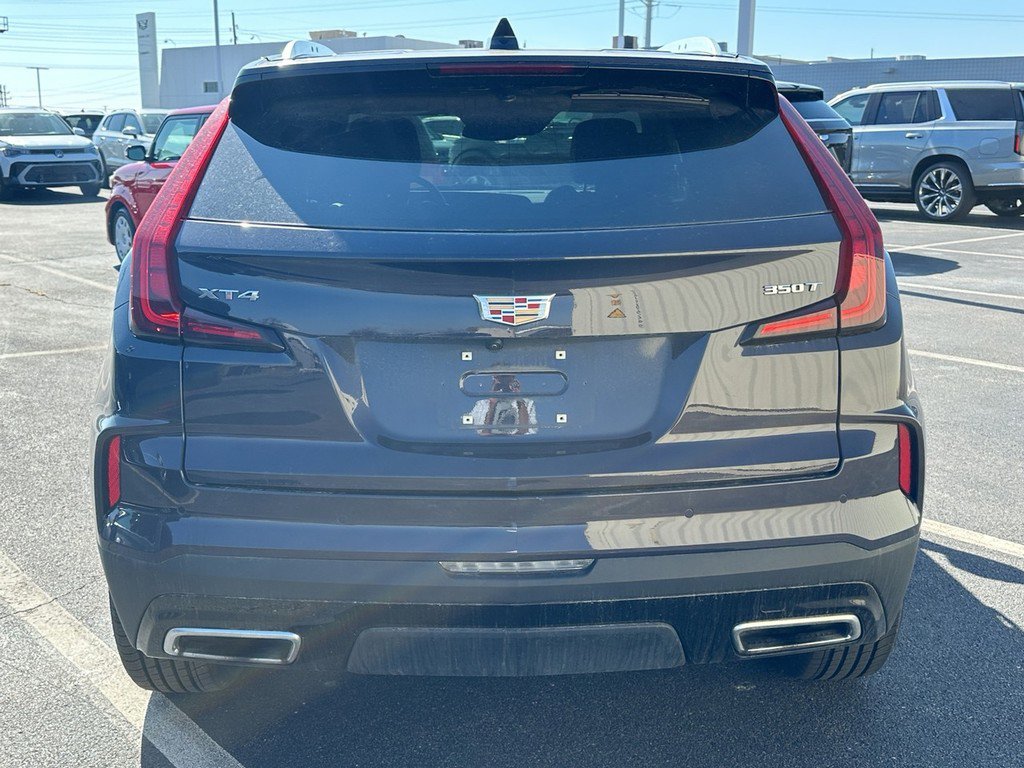 Certified 2025 Cadillac XT4 Premium Luxury image 3