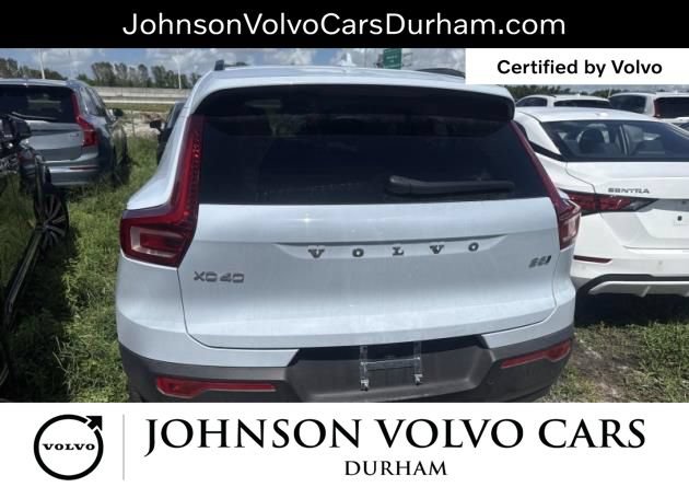 Used 2026 Volvo XC40 B5 Plus w/ Protection Package Premier AWD/4WD image 5