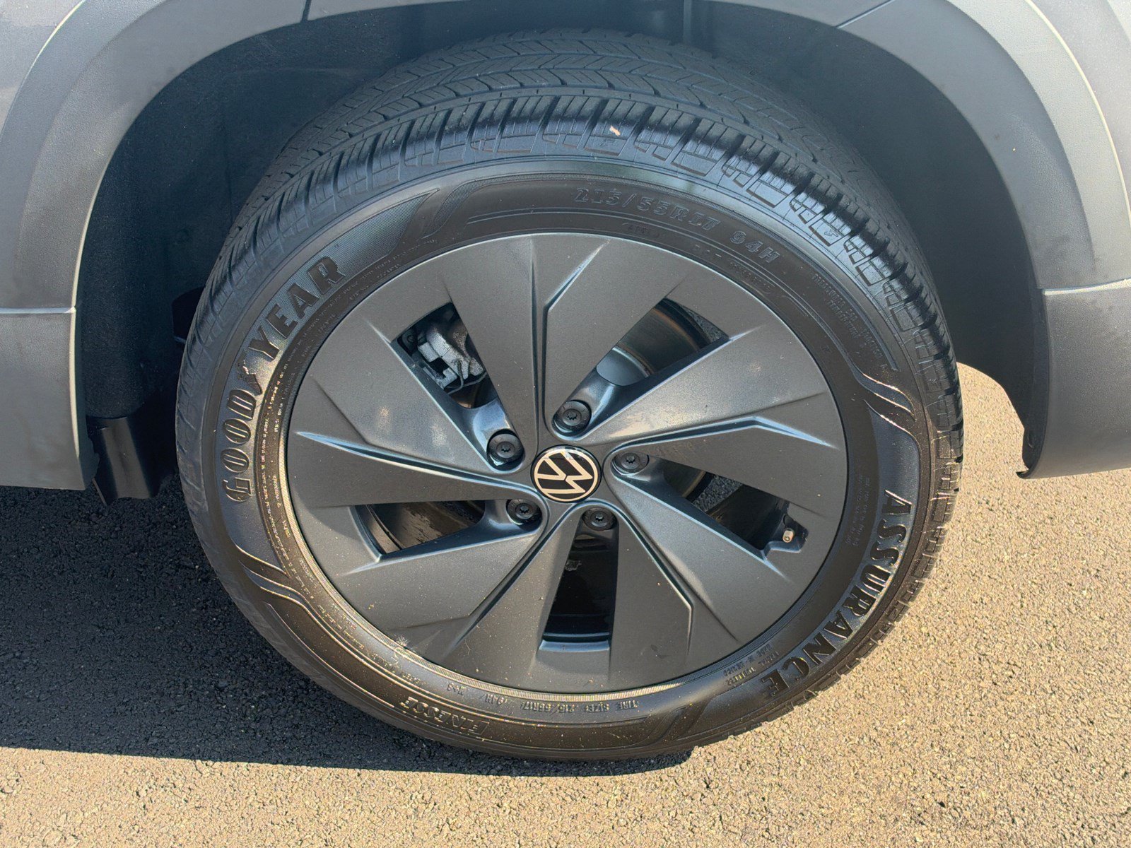 Used 2025 Volkswagen Taos S FWD image 19