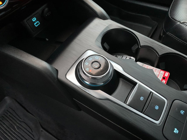 Used 2022 Ford Escape SEL w/ Technology Package image 28