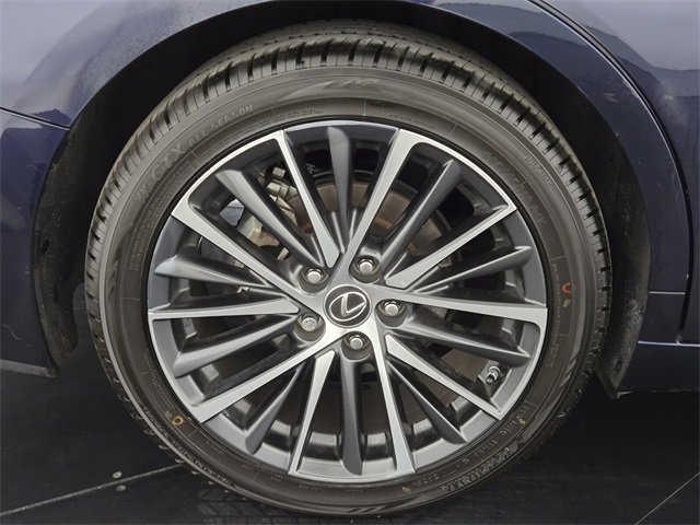 Used 2022 Lexus ES 350 w/ Premium Package image 10