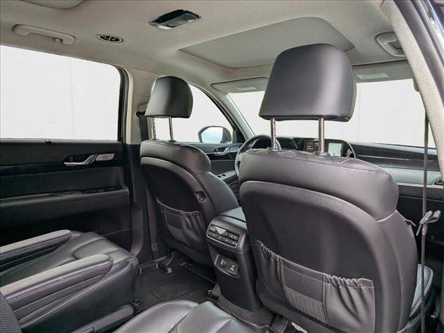 Used 2022 Hyundai Palisade Limited image 29