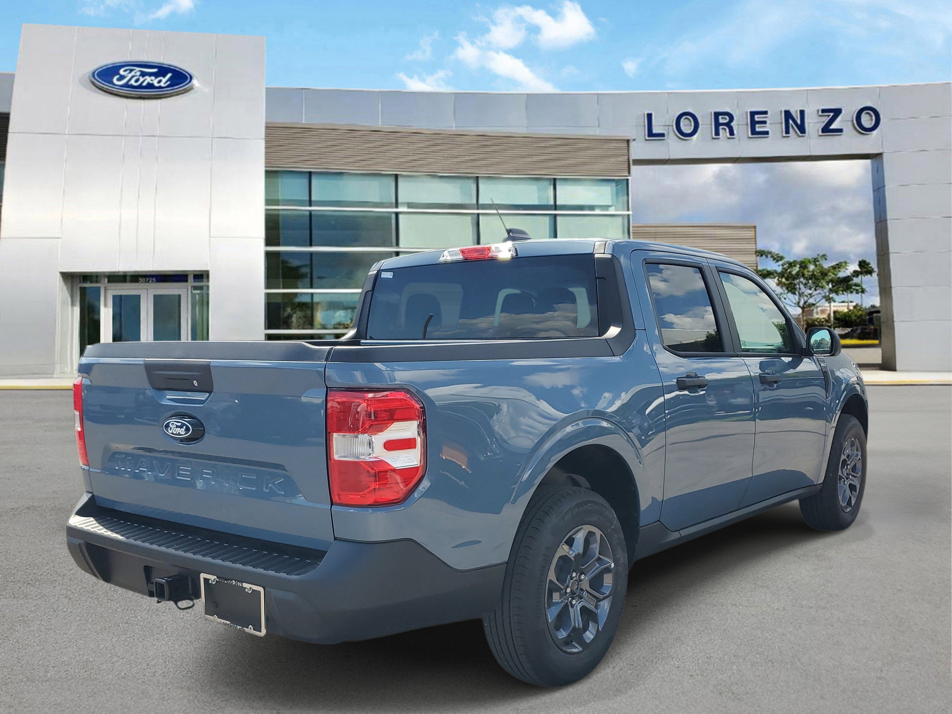 New 2026 Ford Maverick XLT image 4