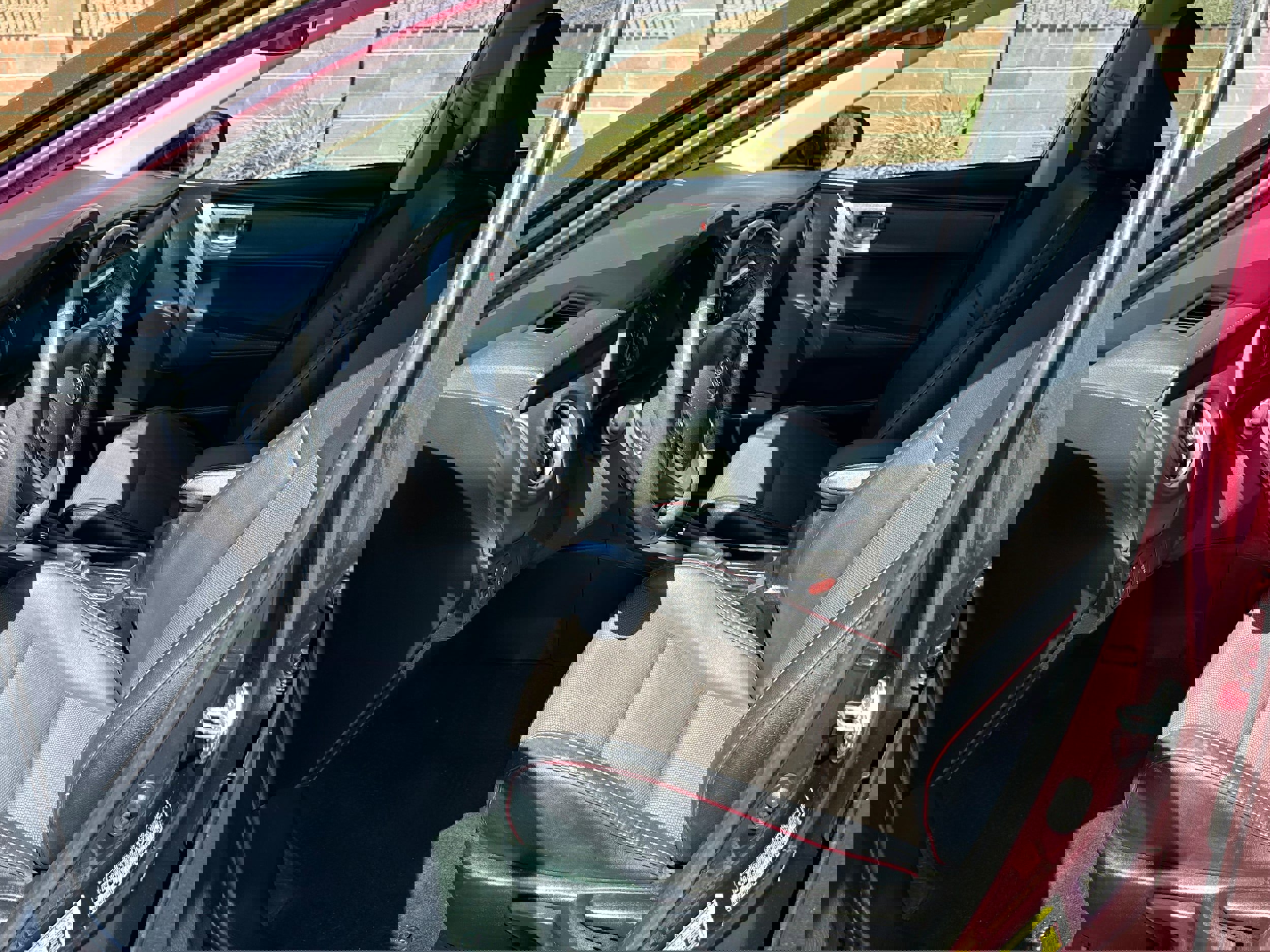 Used 2017 Toyota Corolla SE 50th Anniversary image 6