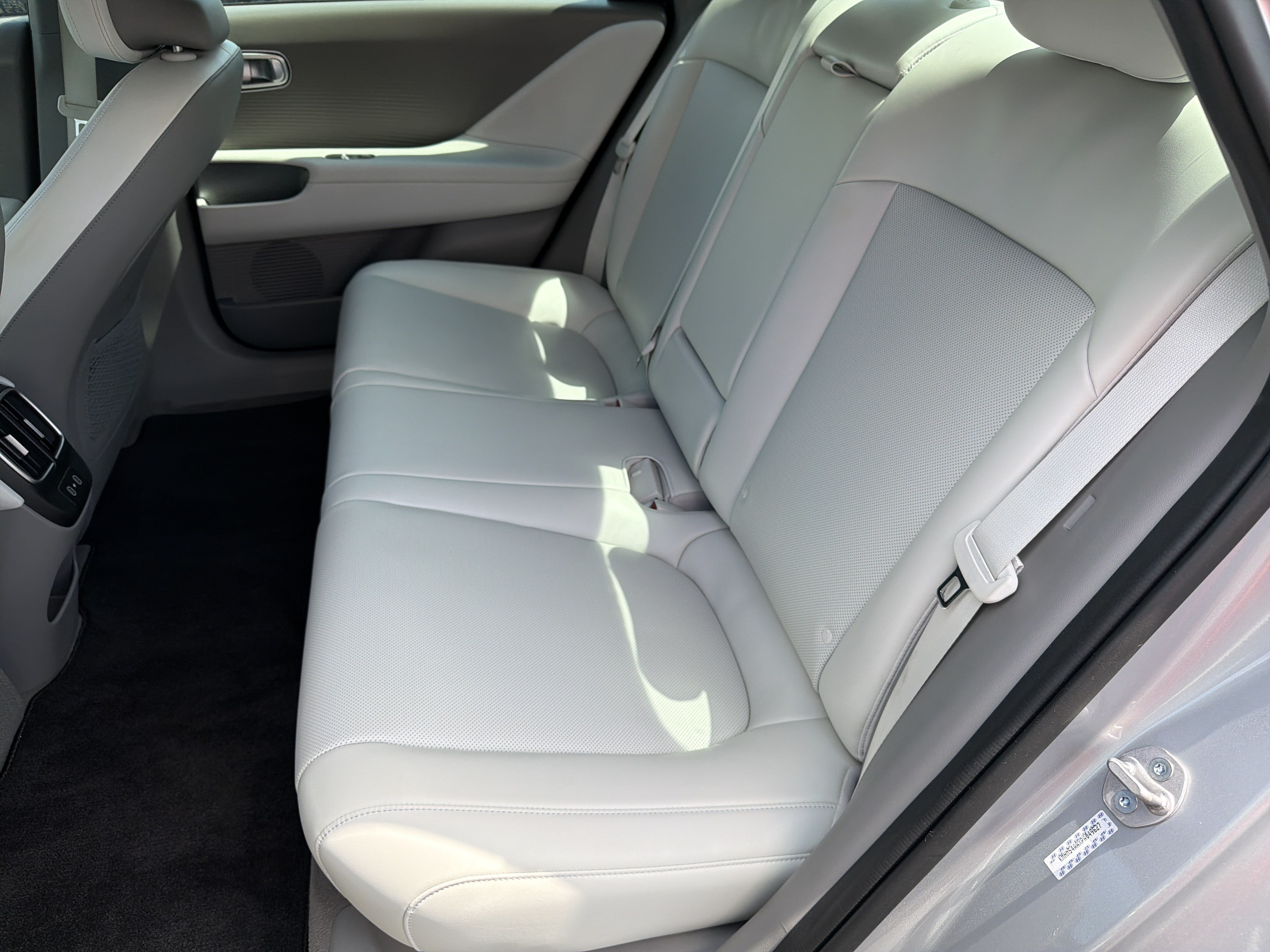 Used 2023 Hyundai Ioniq 6 Limited w/ Cargo Package RWD image 17