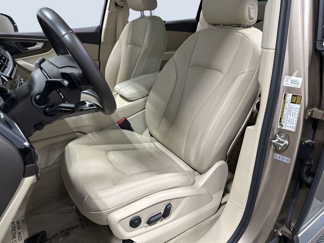 Used 2019 Audi Q7 3.0T Premium Plus image 29
