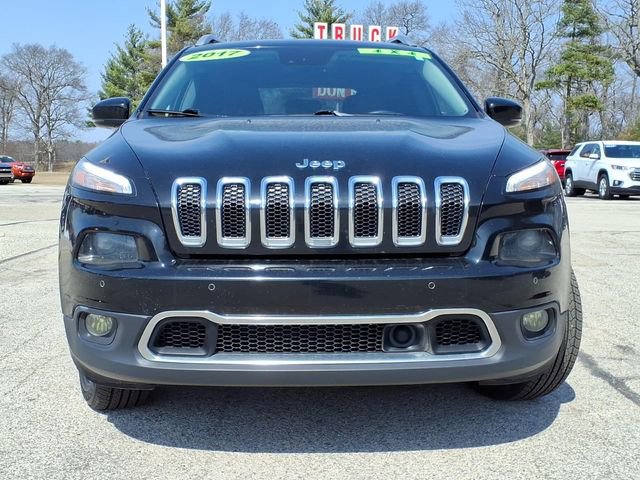 Used 2017 Jeep Cherokee Limited w/ Luxury Group image 2