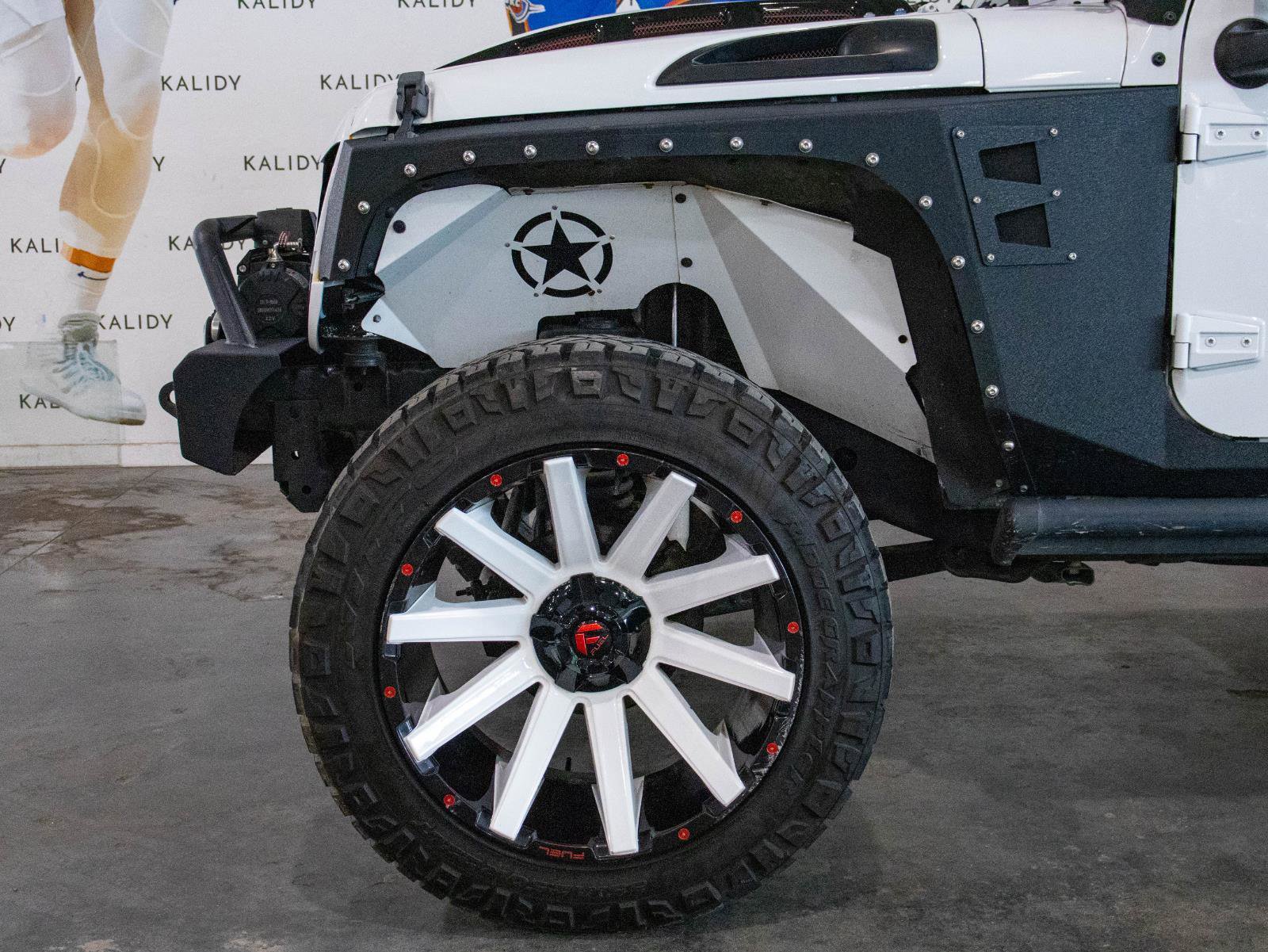 Used 2016 Jeep Wrangler Unlimited Rubicon AWD/4WD image 13