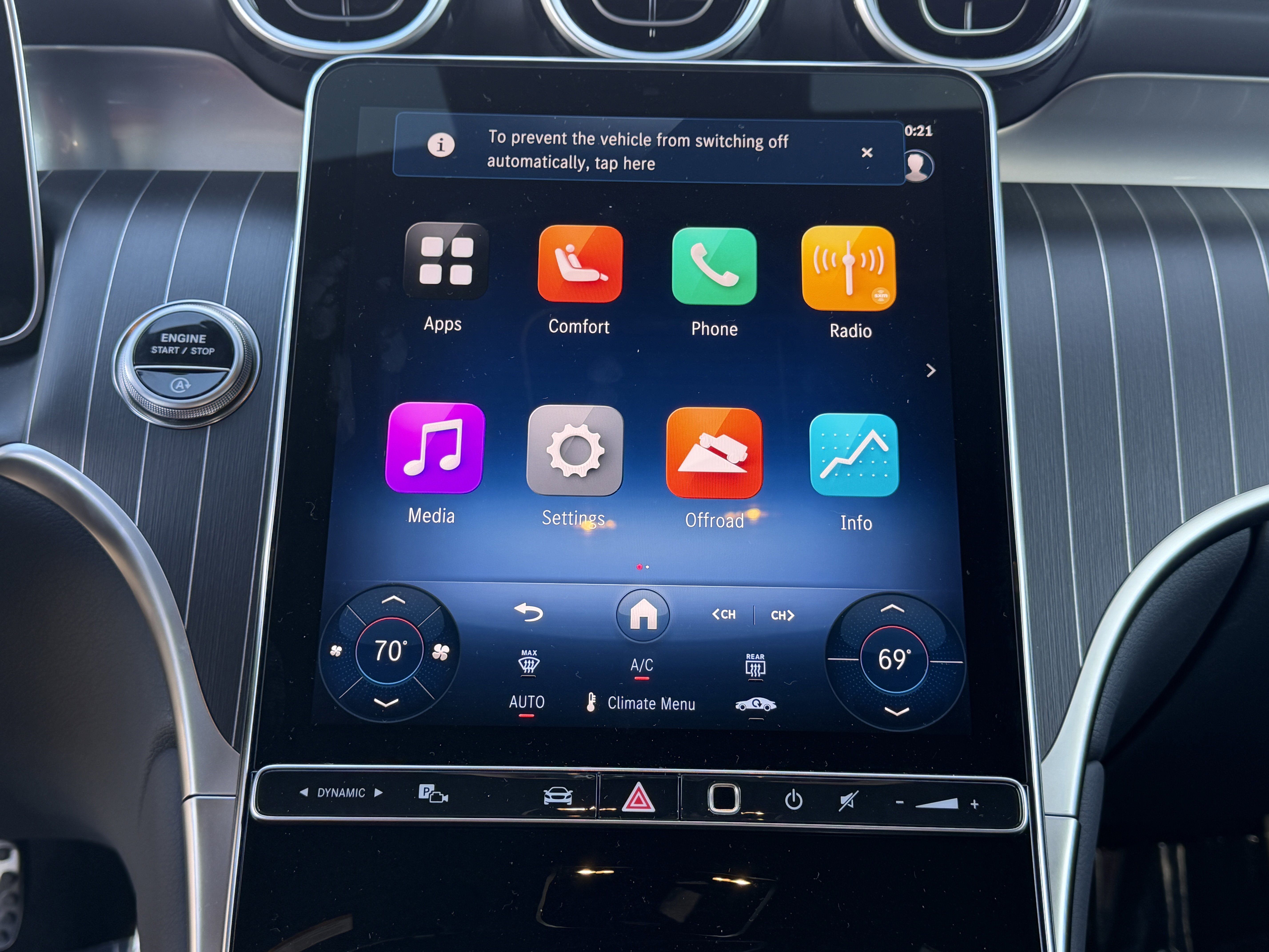 New 2025 Mercedes-Benz GLC 300 4MATIC image 24