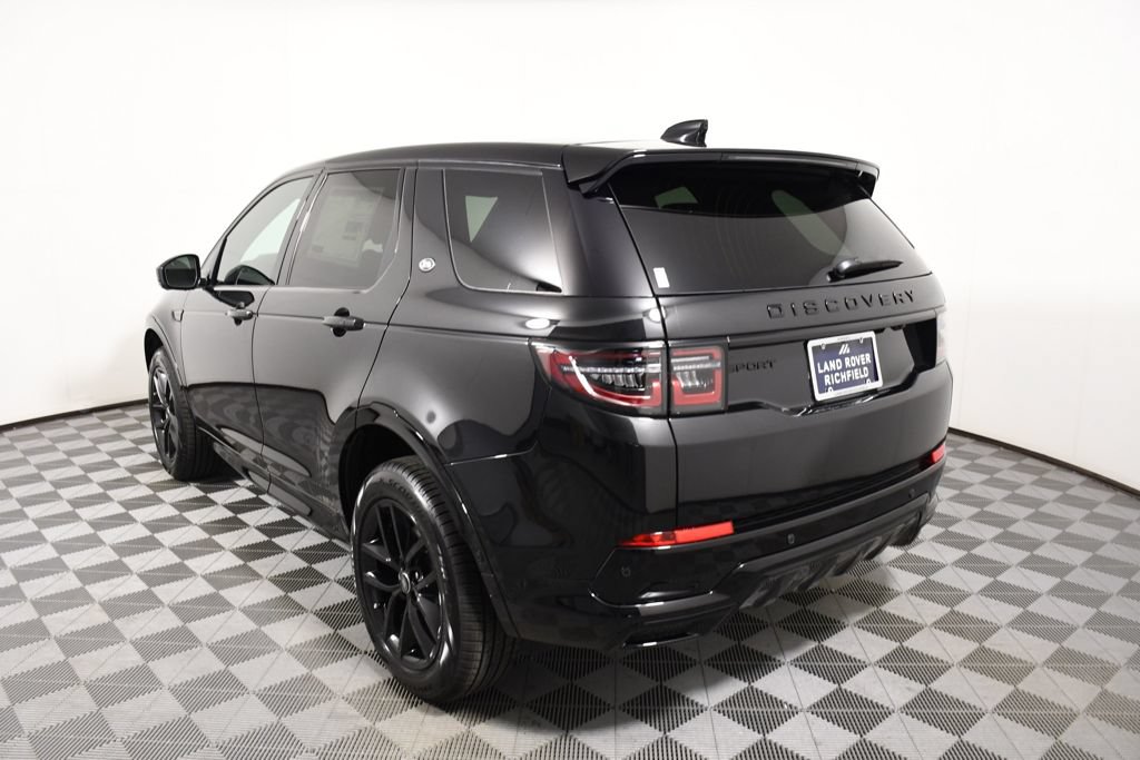 New 2026 Land Rover Discovery Sport Landmark AWD/4WD image 4