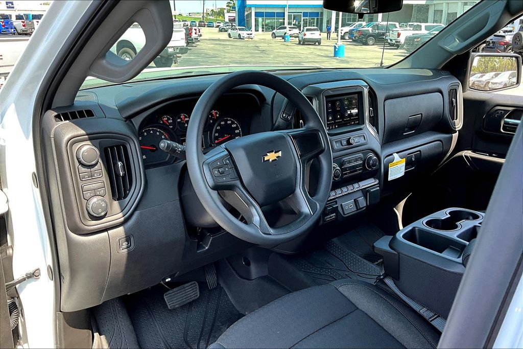 New 2026 Chevrolet Silverado 1500 Custom image 6