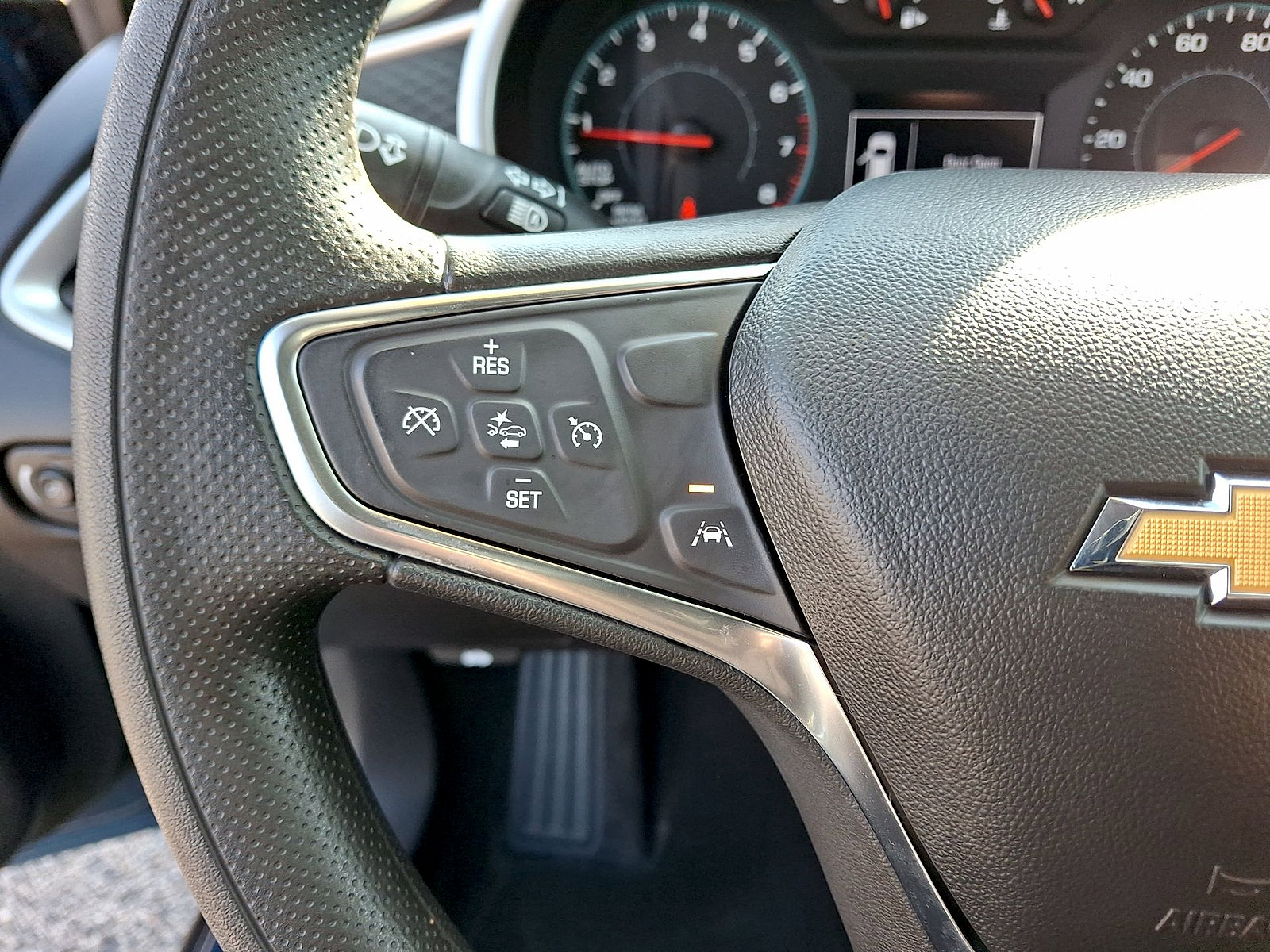 Used 2025 Chevrolet Malibu LS FWD image 17