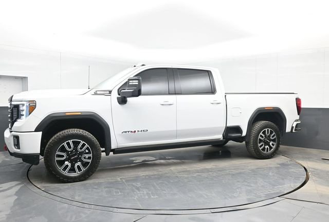 Used 2021 GMC Sierra 2500 AT4 w/ AT4 Premium Plus Package AWD/4WD image 11