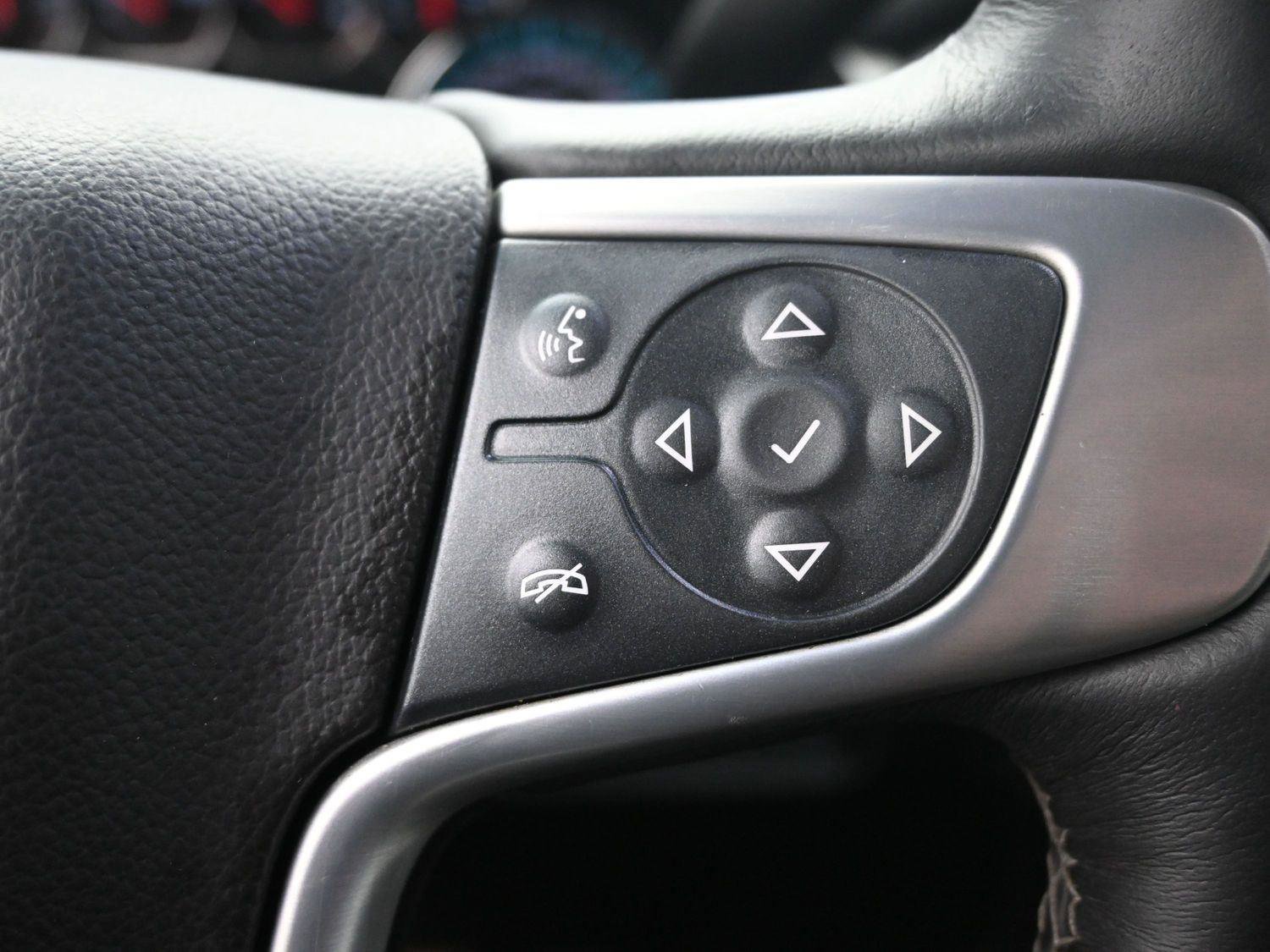 Used 2017 GMC Yukon XL SLT image 29