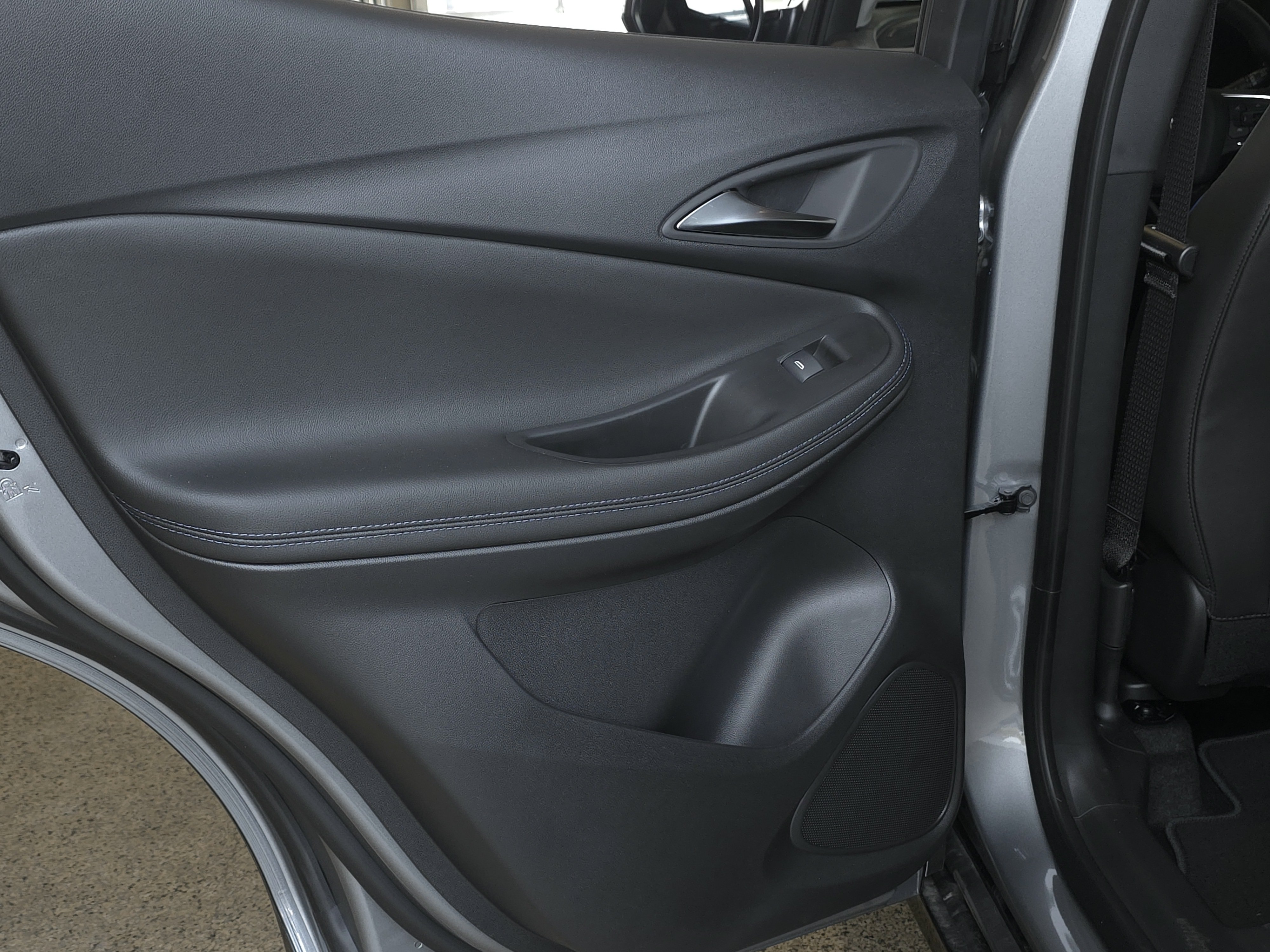 New 2026 Buick Encore GX Sport Touring w/ Comfort Package FWD image 26