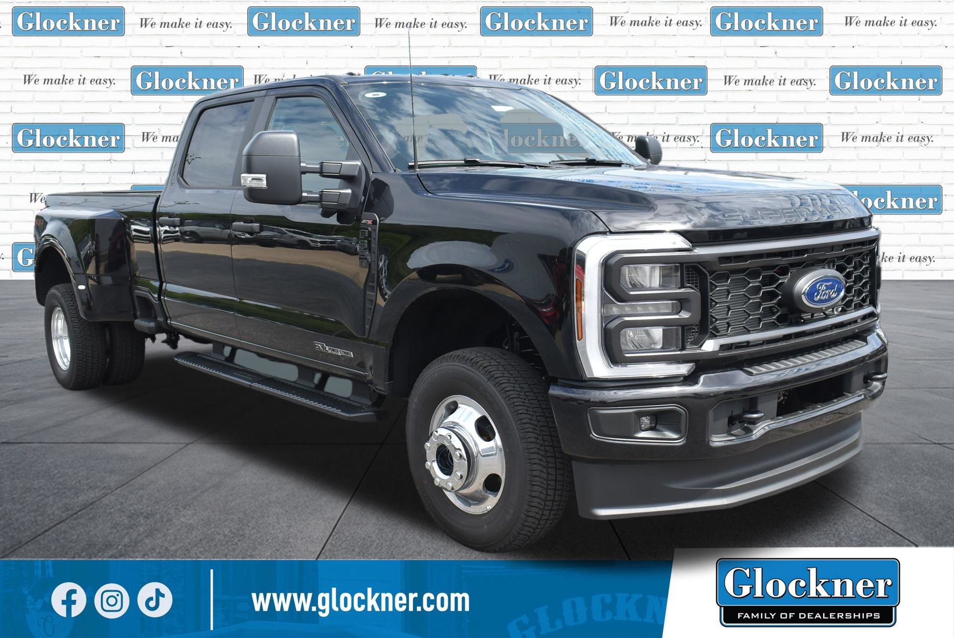 New 2026 Ford F350 XL w/ STX Appearance Package AWD/4WD image 3