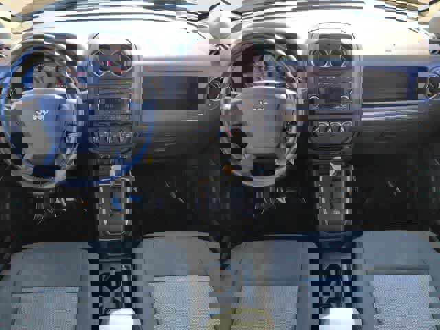 Used 2010 Jeep Patriot Sport image 15