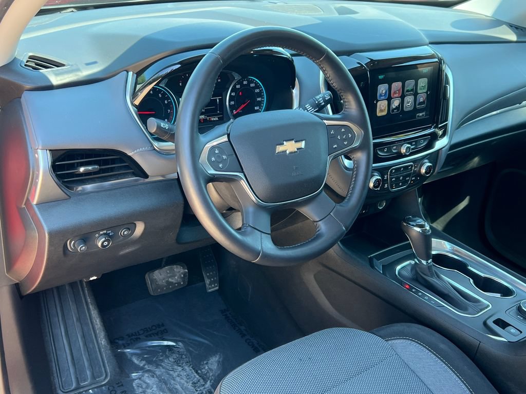 Used 2018 Chevrolet Traverse LT AWD/4WD image 19