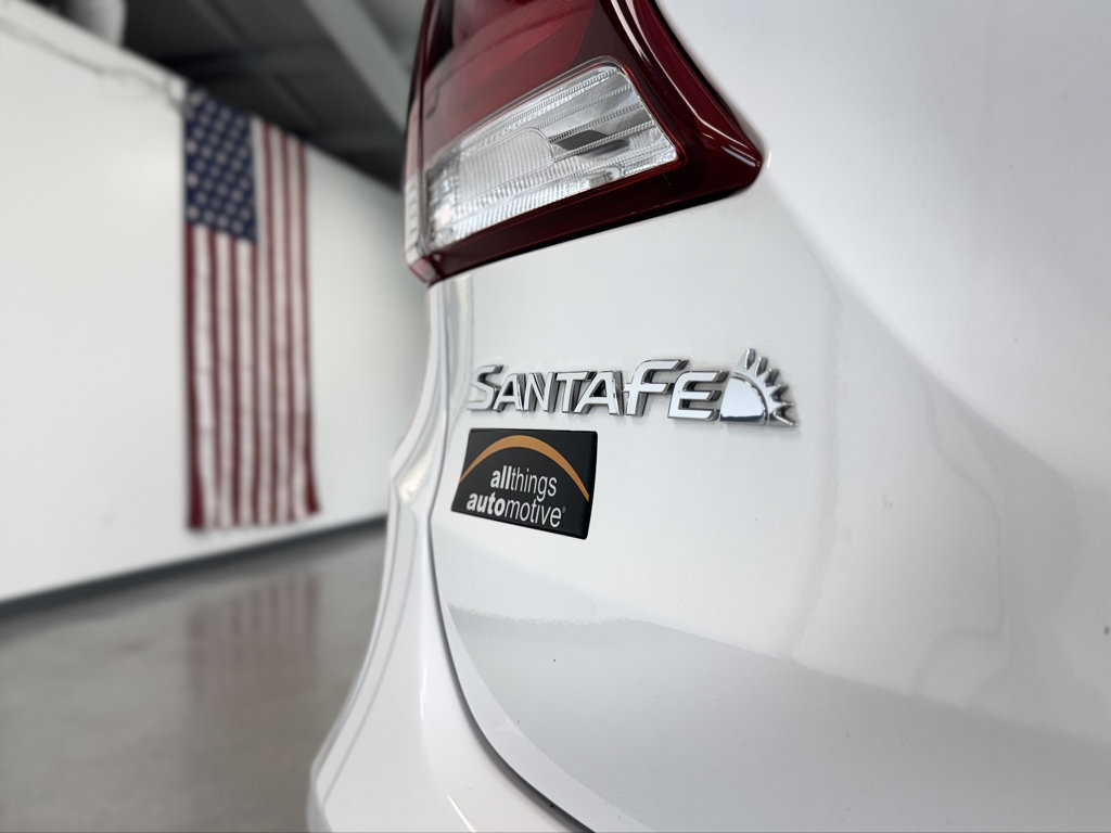 Used 2018 Hyundai Santa Fe AWD w/ SE Ultimate Tech Package 03 image 43