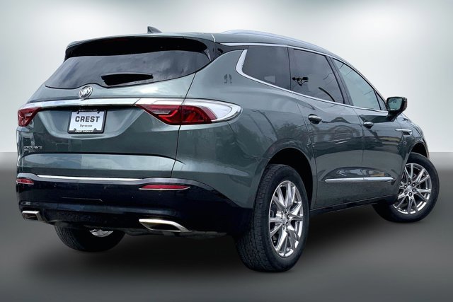 Used 2022 Buick Enclave Premium w/ Surround and Sites Package AWD/4WD image 13