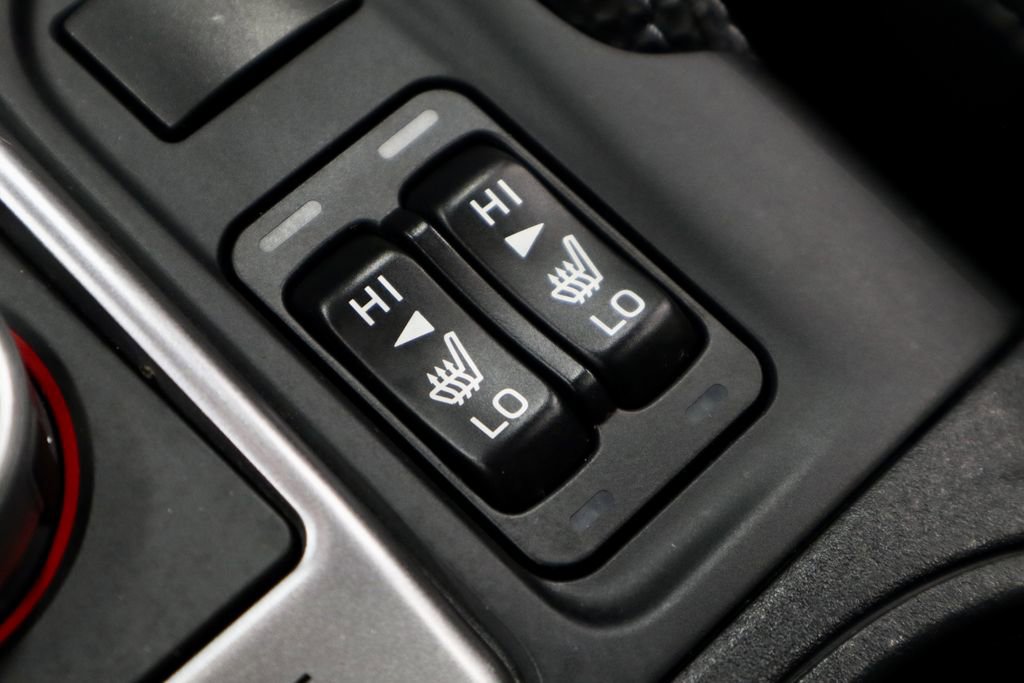 Used 2023 Subaru Forester Limited AWD/4WD image 6