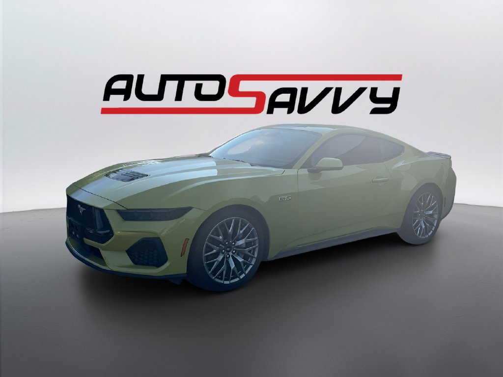 Used 2025 Ford Mustang GT Premium RWD image 3